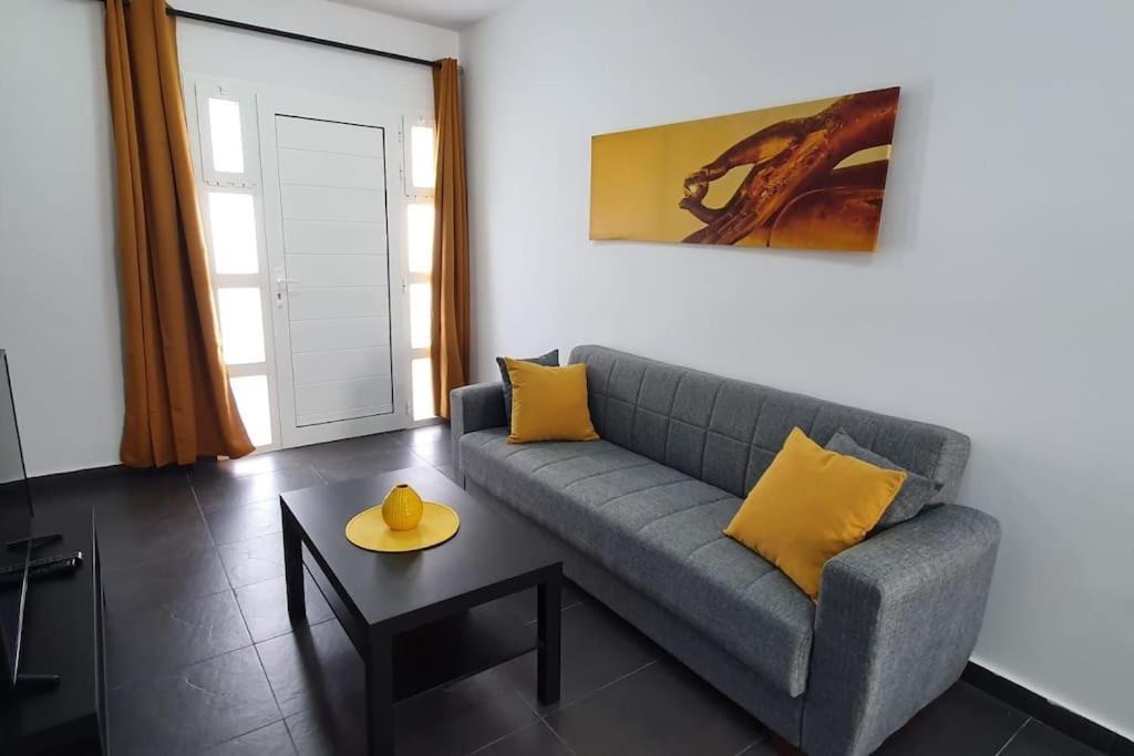 דירות Tías Casa Mivic מראה חיצוני תמונה